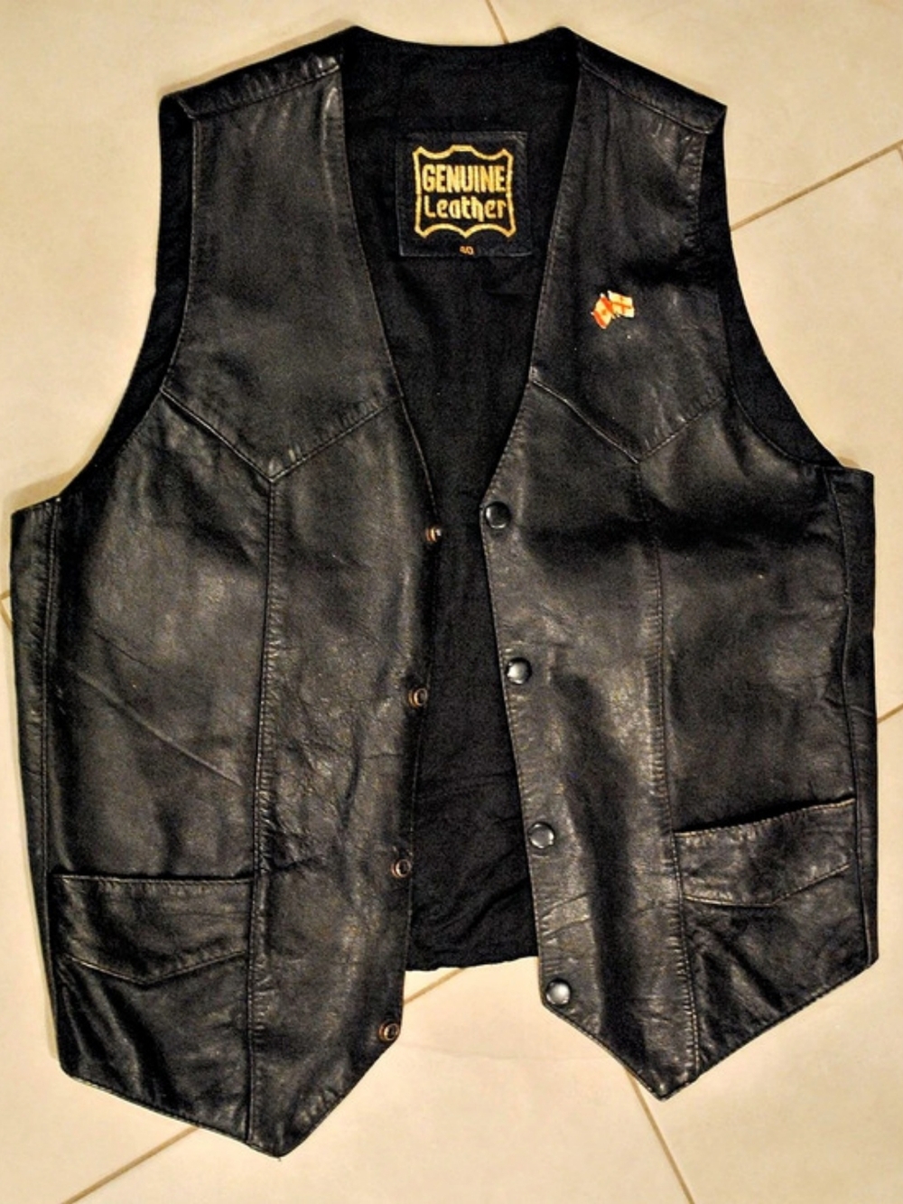 VTG 90s Harley-Davidson Leather Motorcycle Vest w/ Patches